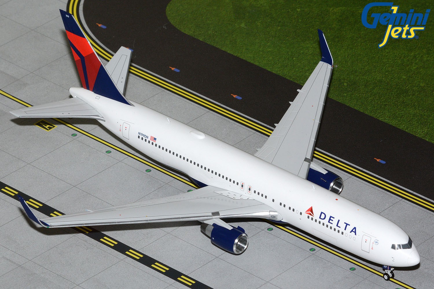 Gemini Jets 1:200 Delta Air Lines Boeing 767-300ER N199DN G2DAL1419 IN STOCK