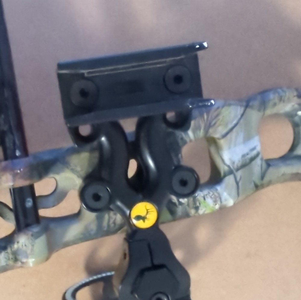 Bear Archery Attitude Compound Bow with Apache Stabilizer Trophy Ridge Sight