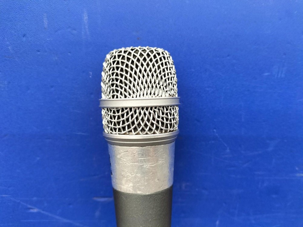 Shure Body Only No Rubber Ring Dynamic Microphone BETA57A Used