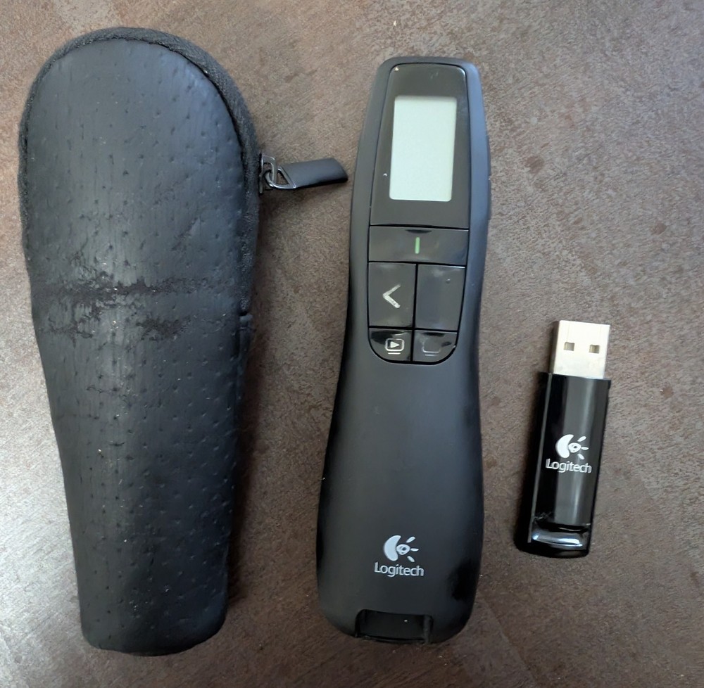 Logitech Professional Presenter R800 with Green Laser Pointer.