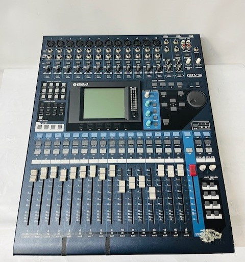 Yamaha O1V96 Digital Mixing Console