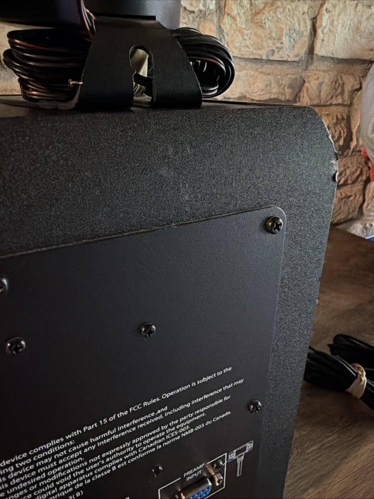 Klipsch ProMedia 2.1 THX® Certified Computer Speaker System. Video!