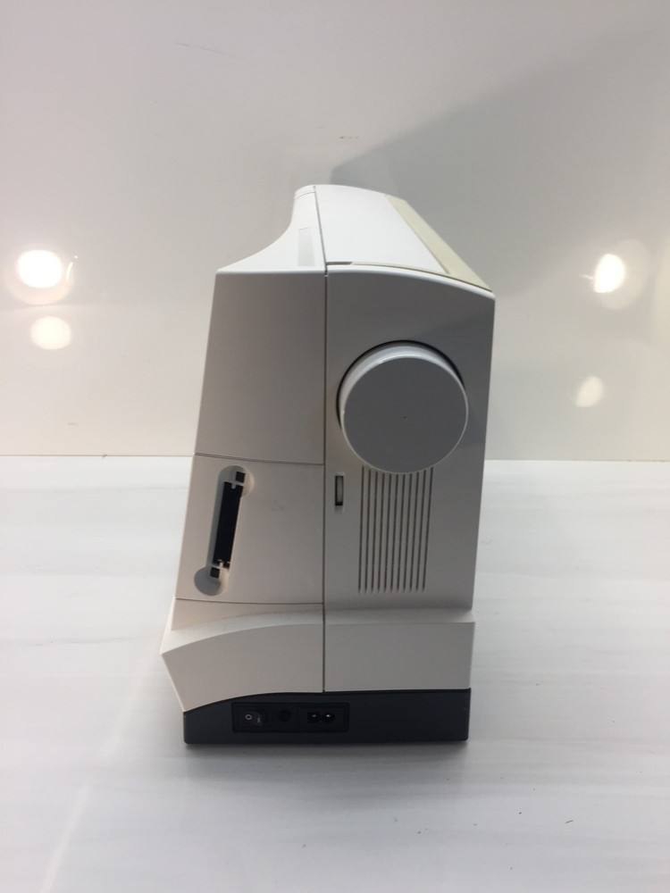 Pfaff Creative 2140 Sewing Embroidery Machine w/ Case, Embroidery , Hoops Bundle