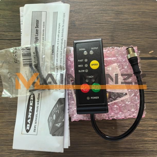 1PC New BANNER Laser Sensor LT3PIQ-72542