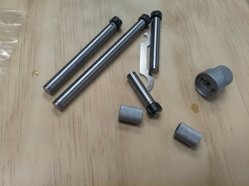 24-28" INTERCHANGEABLE ANVIL OUTSIDE MICROMTER -NEW