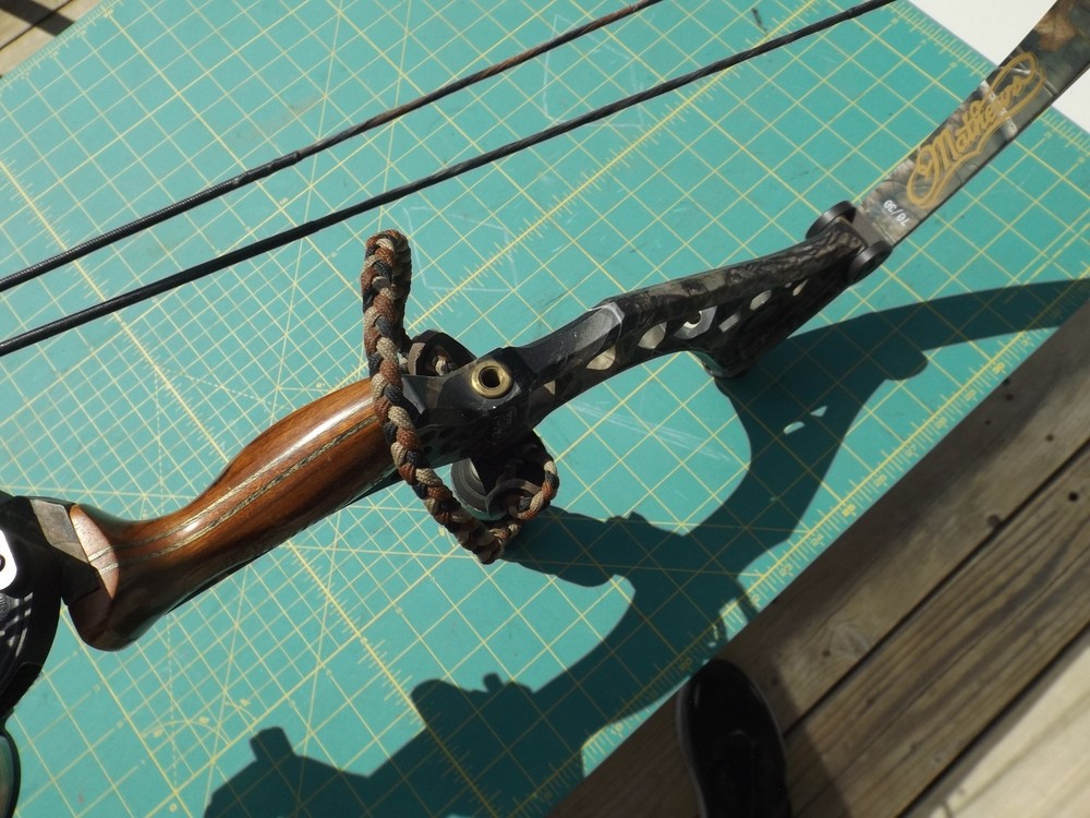 Mathew’s drenalin LD Compound Bow Equipped 70/30 SE3 RH