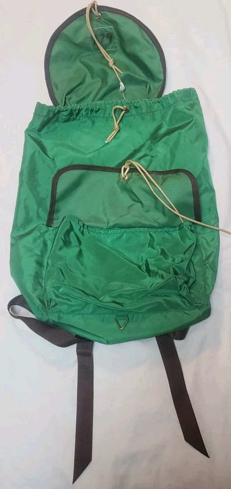 Vintage Canyon Backpack Green Compact Daypack