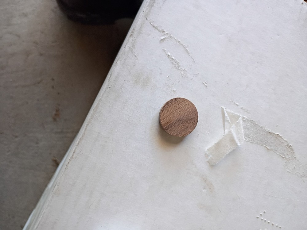 1" Walnut Side Grain Plugs