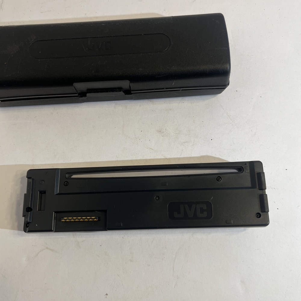 JVC KD-S690 Stereo/CD FACEPLATE 180W - Nice!