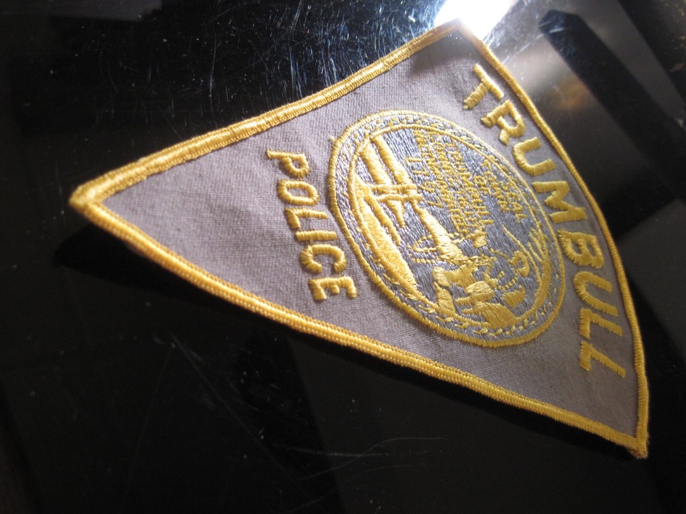 19??    Trumbull   Conn.    Police    patch