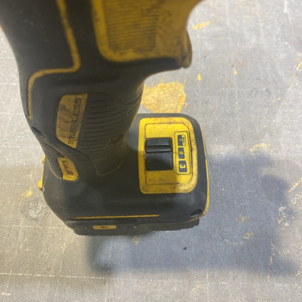 HOUSING ASSEMBLY FOR DEWALT DCF887