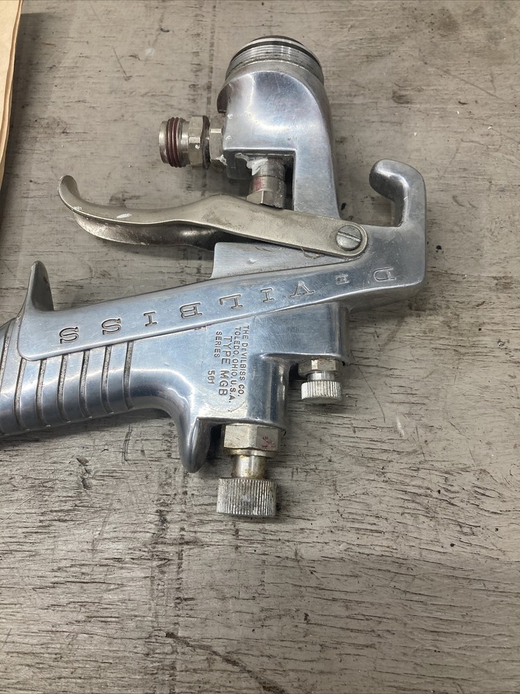 DeVilbiss Spray Gun MGB 501 Paint