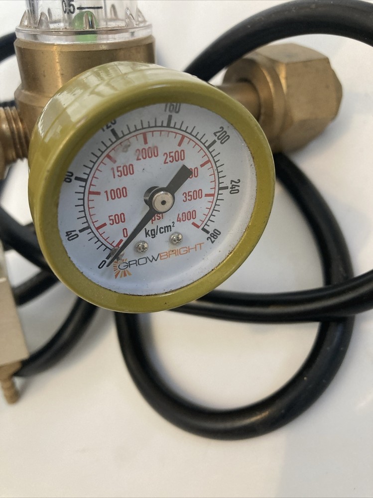 GrowBright CO2 regulator