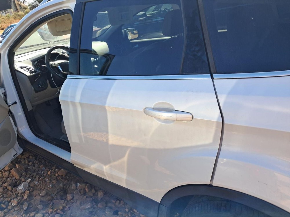 Fuse Box Engine Fits 13-16 ESCAPE 4842310