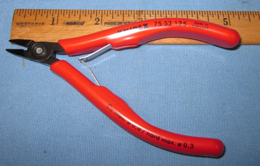 Knipex 5" Electronics Diagonal Cutters 75 52 125