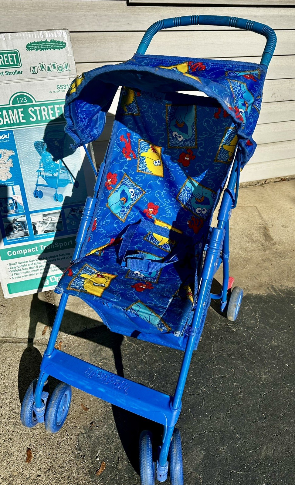 Vintage J.Mason Sesame Street Light Weight ELMO Skedaddle Stroller Cool!