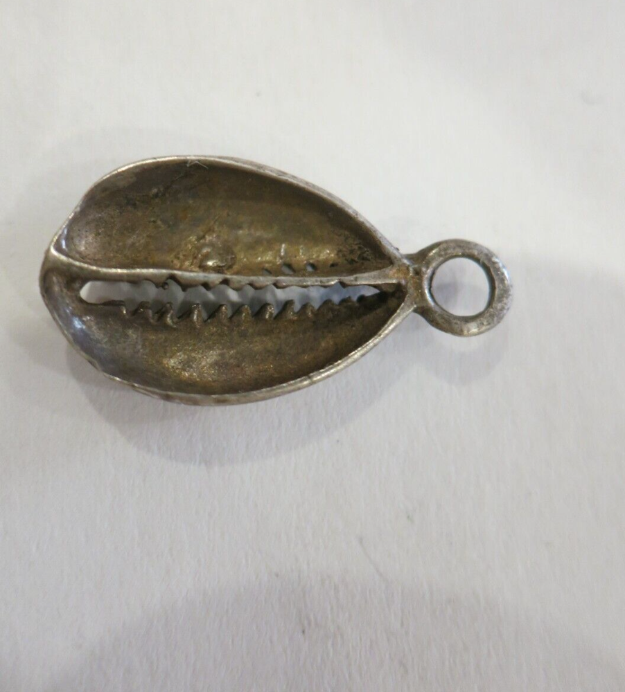 Vintage Sterling 925 Detailed SHELL