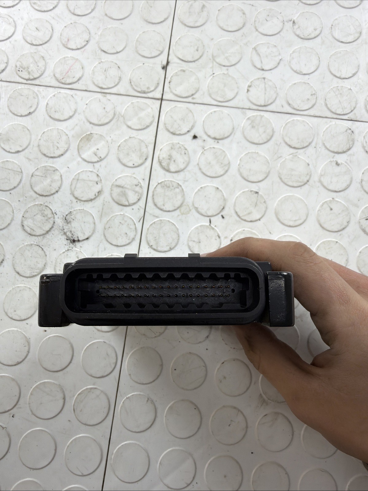 2004 Harley Softail FLSTCI Heritage OEM Engine Control Module Brain ECU OEM