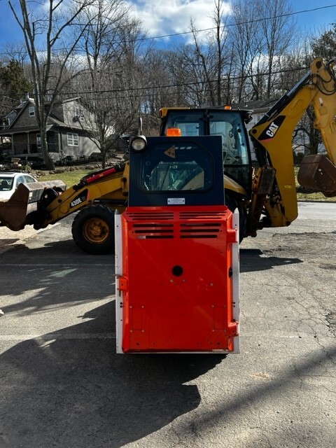 SKID STEER BOBCAT S70