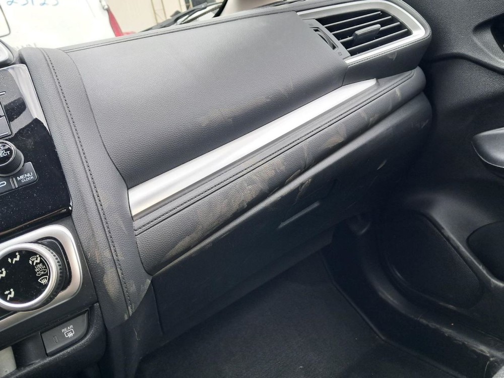 FIT 2016 Glove Box 4889536