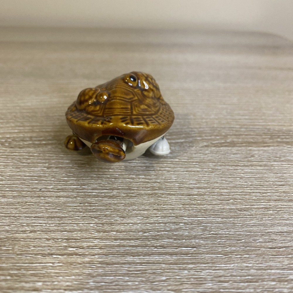 Ceramic Brown Turtle With Moving Head, Feet And Tail