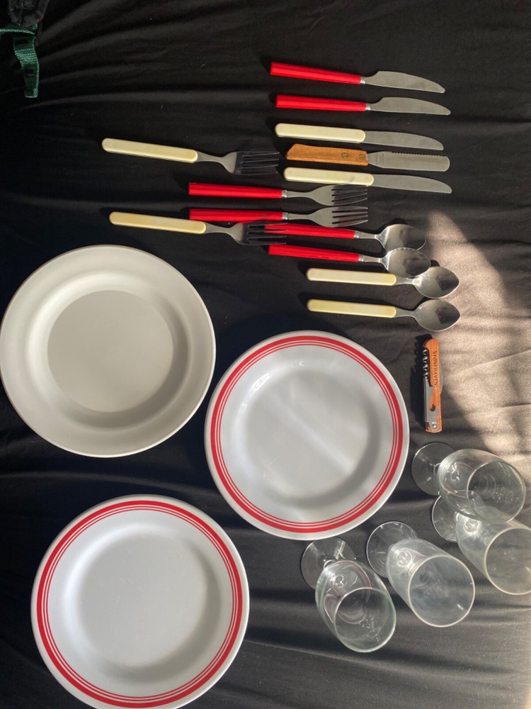 Stonehaven Picnic Back Pack with plates, utensils, etc.