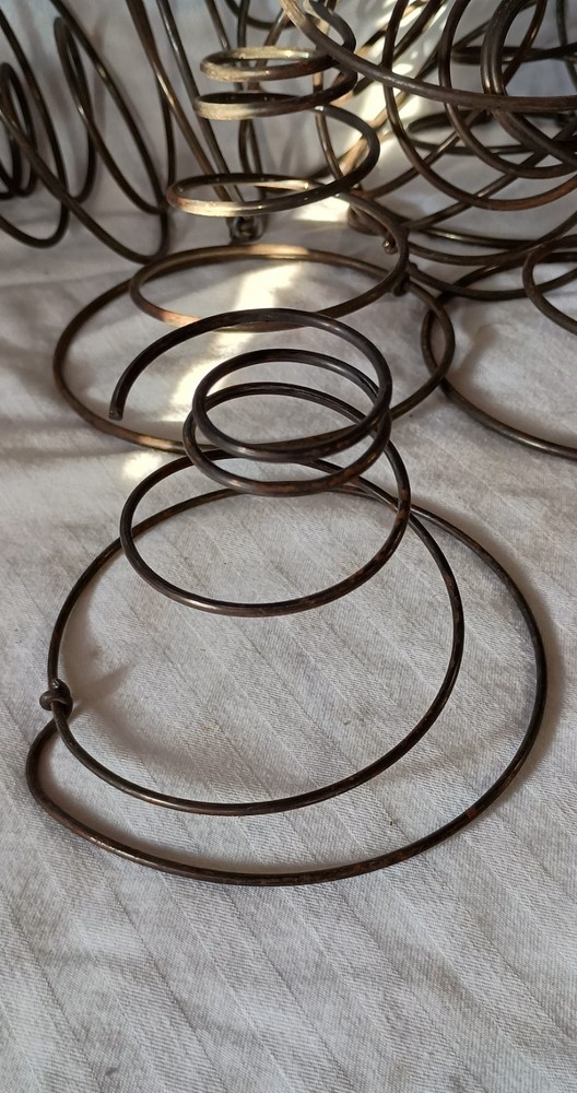 Vintage 18 Tornado Springs 3" in