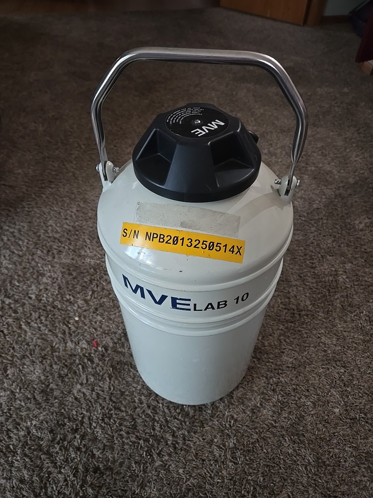 Chart MVE Lab 10 liquid nitrogen container