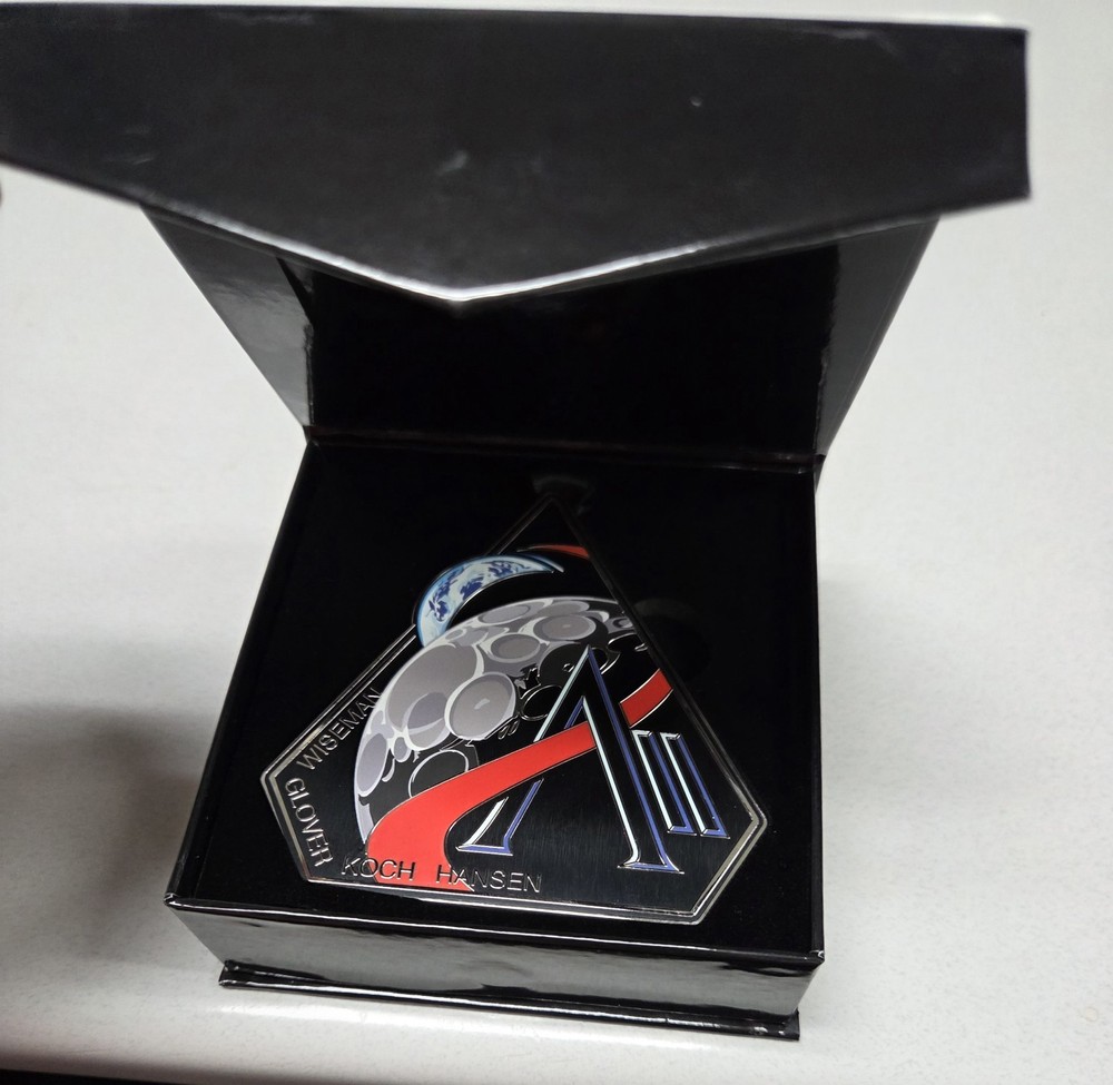 NASA Artemis 2 Challenge Coin Launch Medallion - Big