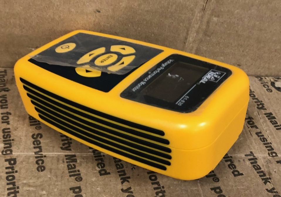 IDEAL 61-830 VOLTAGE PERFORMANCE MONITOR (TESTED)