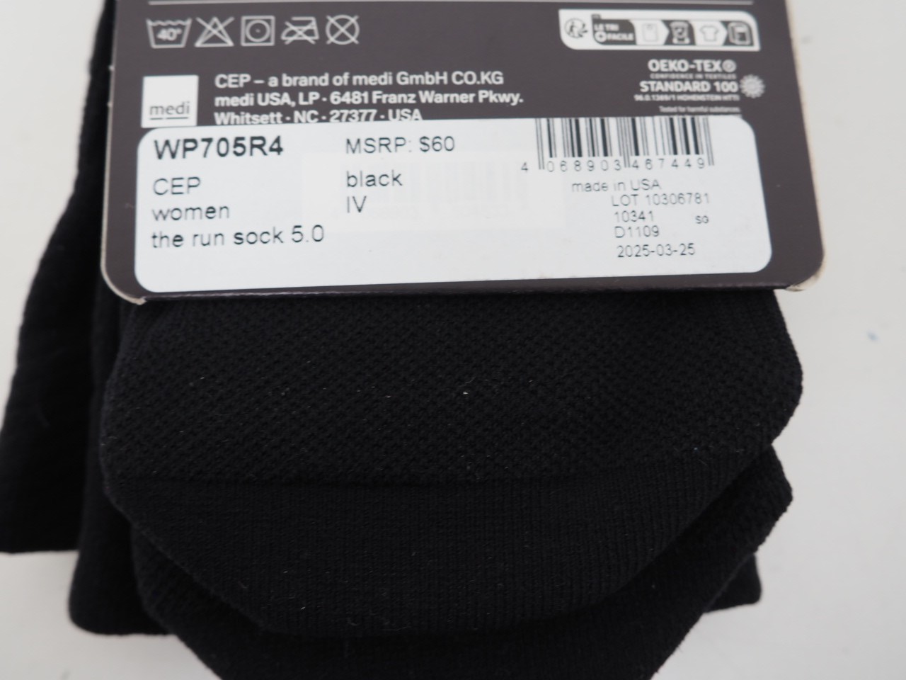 New! CEP Core Run Compression Socks Tall Mid Cushion Men's Size III Black