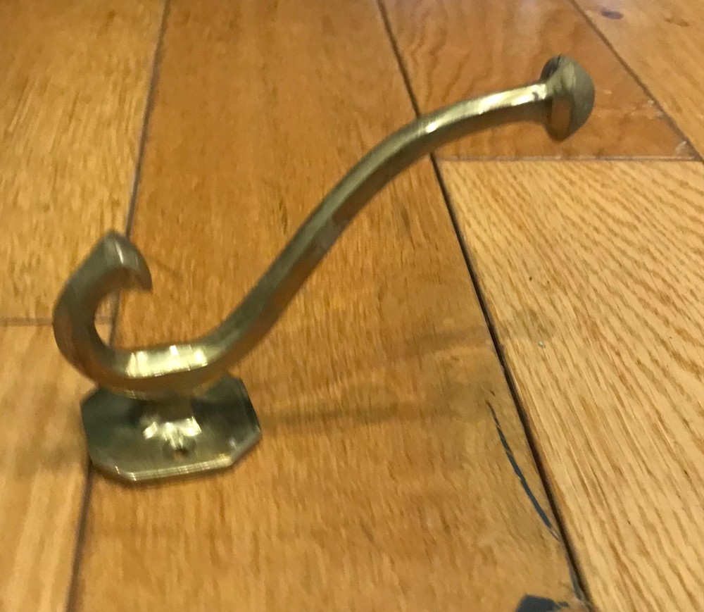 Brass Hat & Coat Hook Peg Wall Door Robe Clothes Hanger - Ref 2- (YX3)