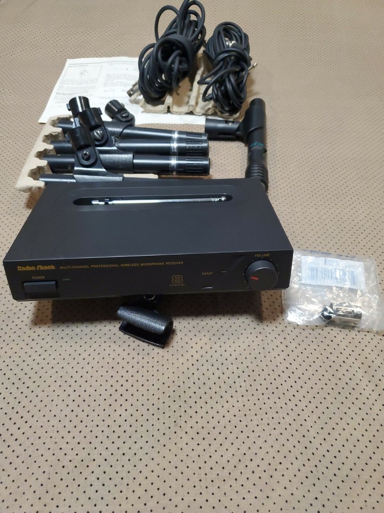 RadioShack 8- multi-channel professional wireless microphone receiver.