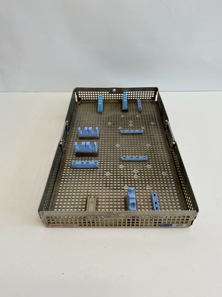 Summit / Intrusafe IN-8939 Sterilization / Instrument Tray