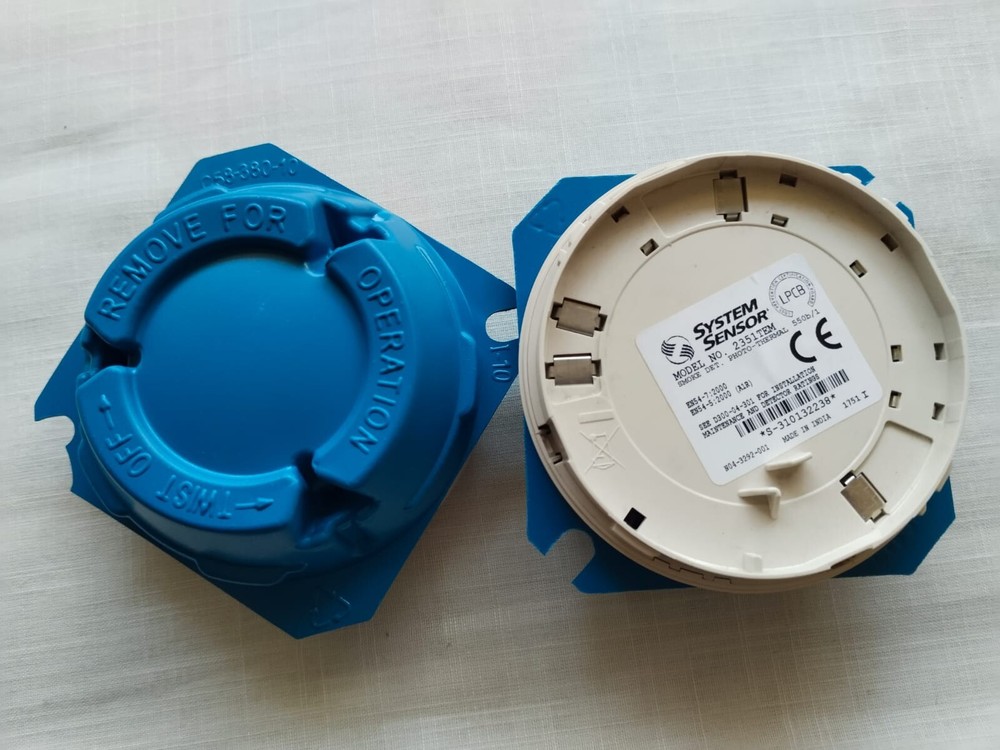 SYSTEM SENSOR SMOKE DETECTOR 2351/TEM