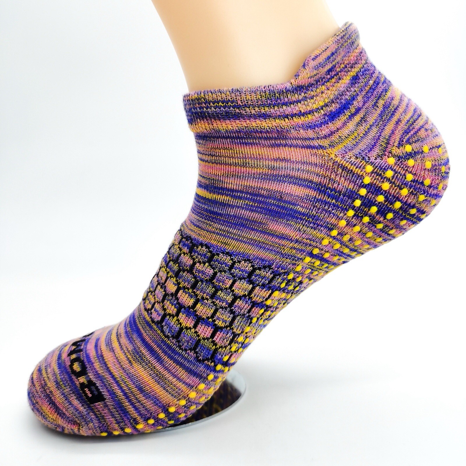 4 pairs BOMBAS Women's Performance Gripper Honeycomb Ankle Socks size M 6-10