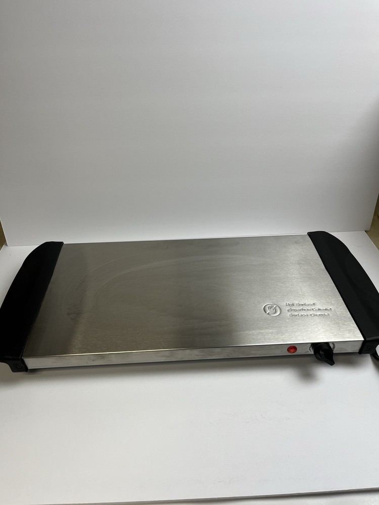 “Nostalgia BCD332 Buffet Server Warming Tray Base Only Tested Working”