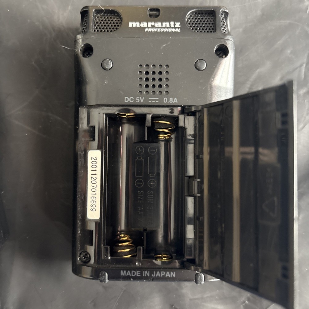 Marantz Professional PMD620 Handheld Solid State Digital Recorder Power Manual