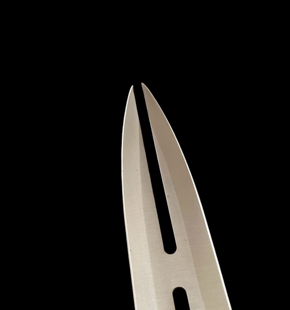 Martial Arts Claw Dagger