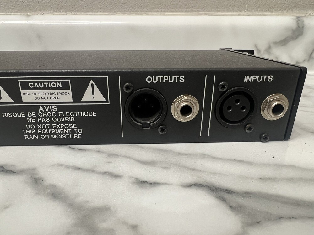 Sunn SP 3200 Graphic Equalizer No Power Cord Untested Vintage