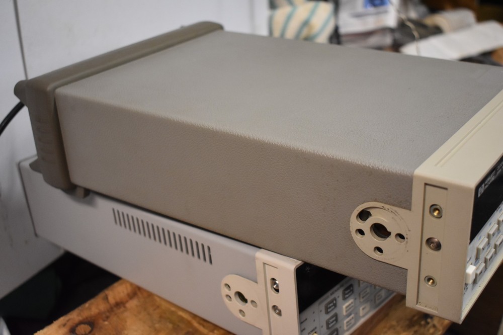 HP Agilent 33120A 15MHz Function Arbitrary Waveform Generator