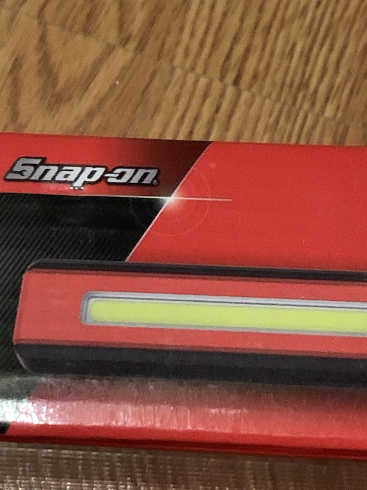 Snap-on ECPNF038 Wireless Charge Pen Light