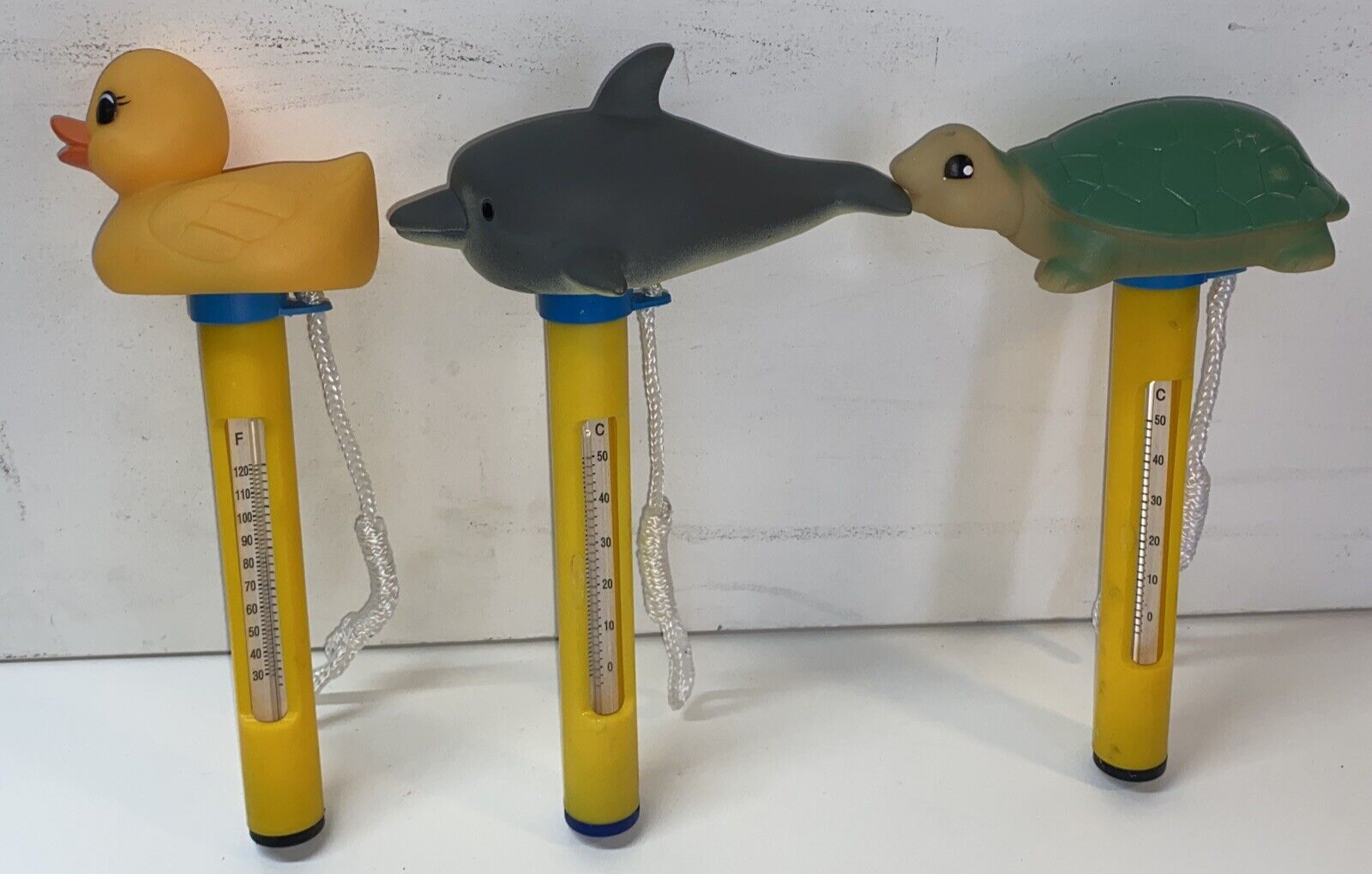 Pool Spa Hot tub Floating Animal Thermometer F/C display - 8 Varieties