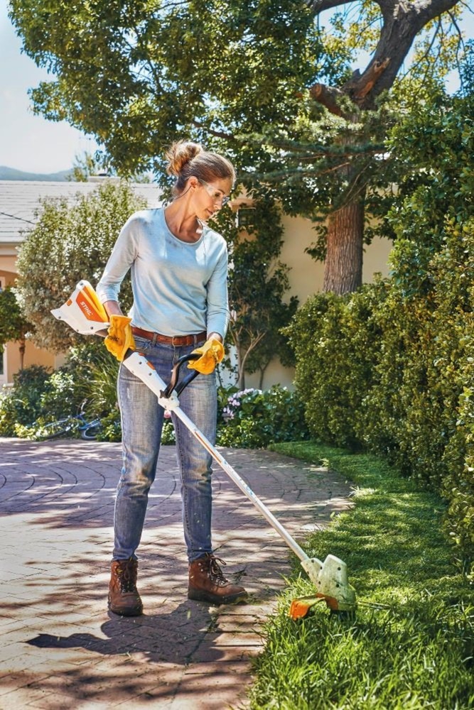 Stihl FSA 57 Cordless Battery-Powered Trimmer (Bare Tool)