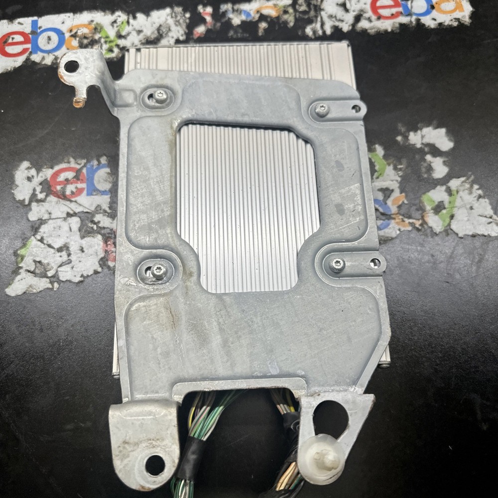 Dodge Durango 2004￼ amplifier car usd (2)