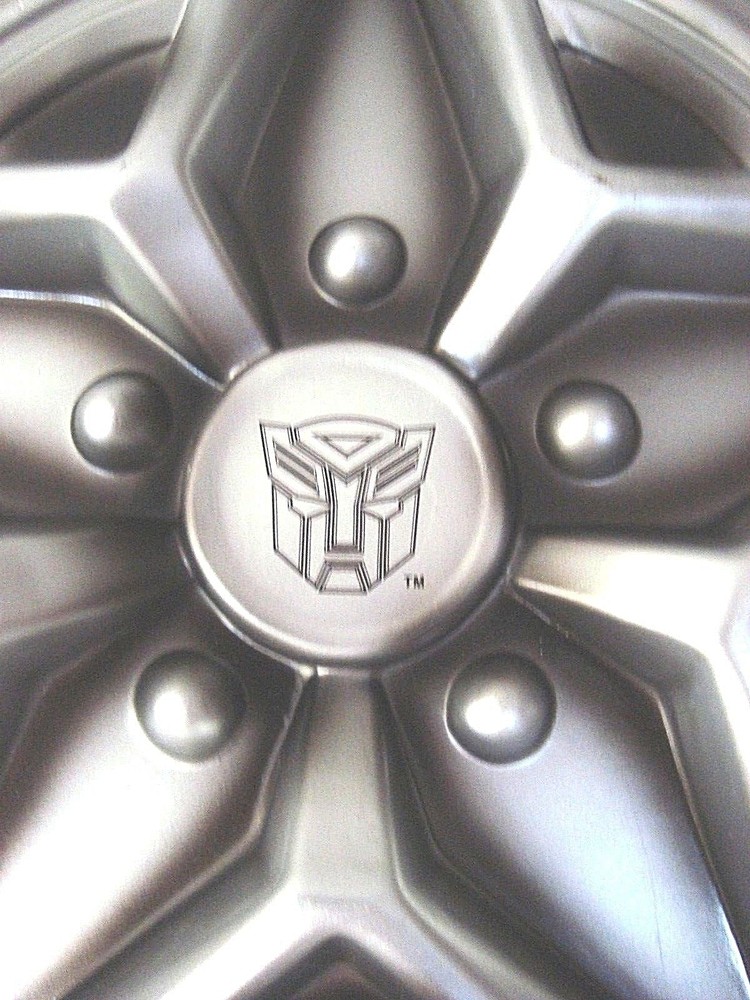 Transformer Bumblebee ~ Autobot Bumblebee Vortex Shield ~ 14" Star ~ New