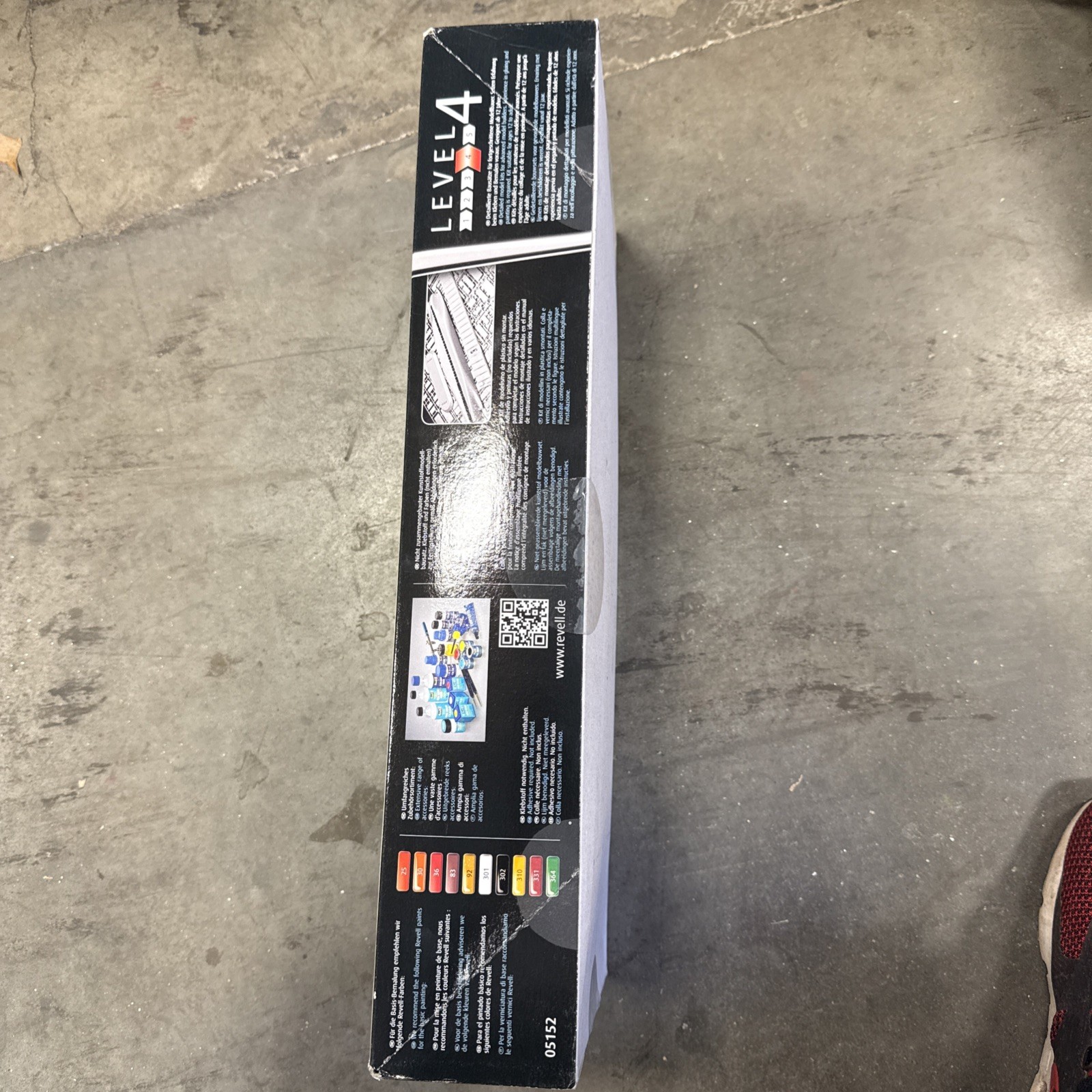 Revell Germany 1/700 Colombo Express Container Ship KIT RMG5152-NEW