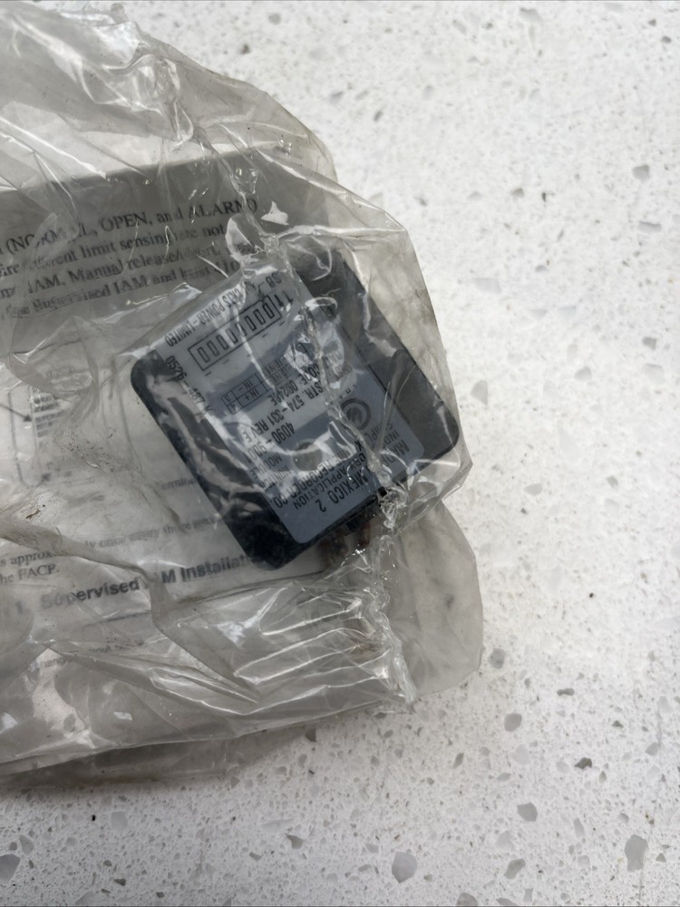 0617952 Simplex Supervised IAM Sealed