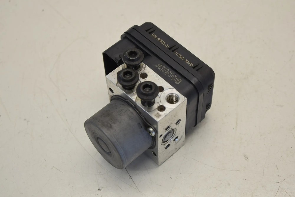 YAMAHA MT-07 2018 - ABS block module pump