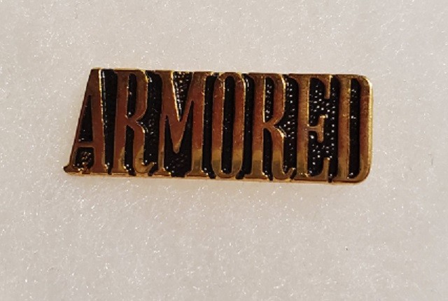 ARMORED HAT PIN, ARMY, ARMOR, NEW CONDITION!